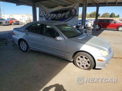 Czwarte zdjęcie samochodu z boku: 2006 MERCEDES-BENZ C 280 VIN:WDBRF54M66F779749 - miniatura