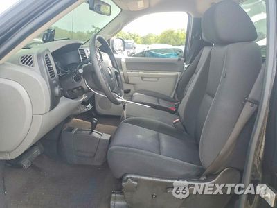Zdjęcie 7 z 12 samochodu: 2010 CHEVROLET SILVERADO K1500 VIN:1GCPKPEA3AZ199013 - miniatura