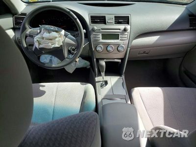 Zdjęcie 8 z 12 samochodu: 2010 TOYOTA CAMRY LE VIN:4T4BF3EK7AR056886 - miniatura