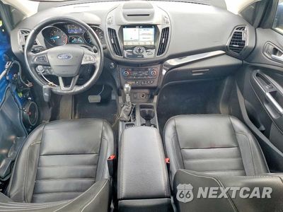 Zdjęcie 8 z 12 samochodu: 2018 FORD ESCAPE TITANIUM VIN:1FMCU0J95JUD00833 - miniatura