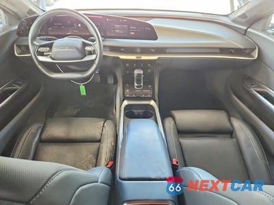 Zdjęcie 8 z 13 samochodu: 2023 LUCID MOTORS AIR TOURING VIN:50EA1TEAXPA004478 - miniatura