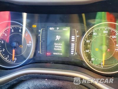 Zdjęcie 9 z 13 samochodu: 2017 JEEP CHEROKEE LATITUDE VIN:1C4PJMCS4HW645310 - miniatura