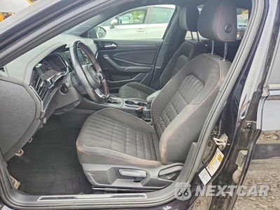 Zdjęcie 7 z 12 samochodu: 2019 VOLKSWAGEN JETTA GLI VIN:3VW5T7BU5KM237795 - miniatura