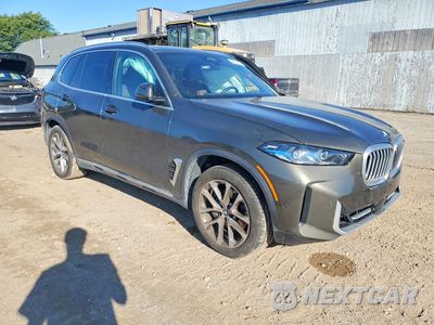 Czwarte zdjęcie samochodu z boku: 2025 BMW X5 XDRIVE40I VIN:5UX23EU03S9X59004 - miniatura