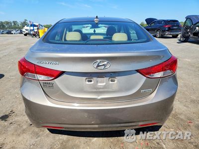 Zdjęcie 6 z 12 samochodu: 2013 HYUNDAI ELANTRA LIMITED VIN:5NPDH4AE8DH223861 - miniatura