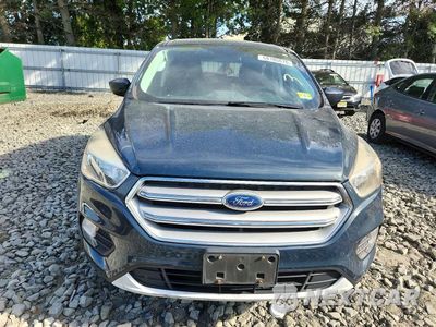 Piąte zdjęcie samochodu w środku: 2019 FORD ESCAPE SE VIN:1FMCU9GD4KUB91170 - miniatura
