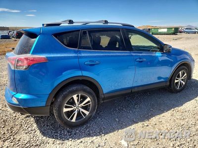 Trzecie zdjęcie samochodu z tyłu: 2016 TOYOTA RAV4 XLE VIN:JTMRFREV6GJ054860 - miniatura