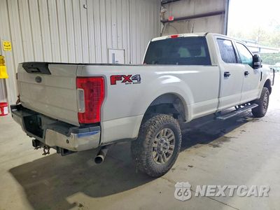 Trzecie zdjęcie samochodu z tyłu: 2019 FORD F250 SUPER DUTY VIN:1FT7W2B67KEE66220 - miniatura