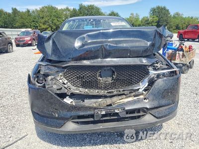 Piąte zdjęcie samochodu w środku: 2019 MAZDA CX-5 SPORT VIN:JM3KFABM4K0659819 - miniatura