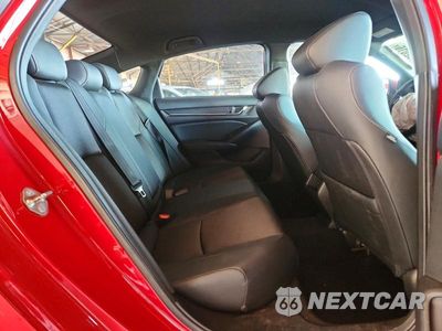 Zdjęcie 10 z 12 samochodu: 2019 HONDA ACCORD SPORT VIN:1HGCV1F31KA119843 - miniatura