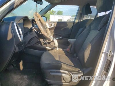 Zdjęcie 7 z 13 samochodu: 2020 KIA SOUL LX VIN:KNDJ23AU1L7727922 - miniatura