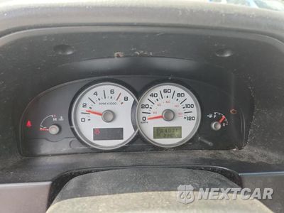 Zdjęcie 9 z 13 samochodu: 2005 FORD ESCAPE XLS VIN:1FMYU02Z15KB16818 - miniatura