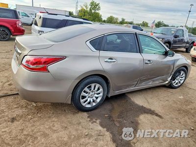 Trzecie zdjęcie samochodu z tyłu: 2013 NISSAN ALTIMA 2.5 VIN:1N4AL3AP5DC248389 - miniatura