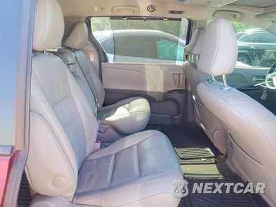 Zdjęcie 11 z 13 samochodu: 2017 TOYOTA SIENNA XLE 8-PASSENGER VIN:5TDYZ3DC8HS831575 - miniatura