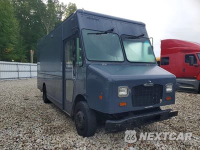 Czwarte zdjęcie samochodu z boku: 2021 FREIGHTLINER MT45G CHASSIS DELIVERY TRUCK VIN:4UZAC2EA8MCML0934 - miniatura