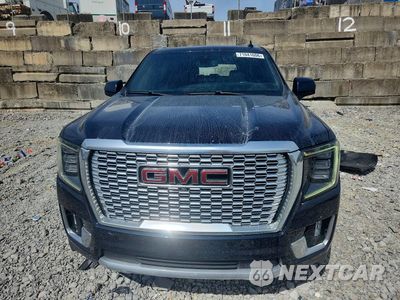 Piąte zdjęcie samochodu w środku: 2022 GMC YUKON XL DENALI VIN:1GKS2JKL2NR313011 - miniatura