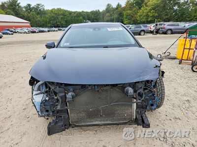 Piąte zdjęcie samochodu w środku: 2019 TOYOTA CAMRY LE VIN:4T1B11HK4KU731684 - miniatura