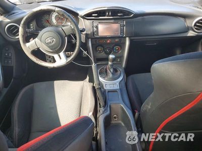 Zdjęcie 8 z 12 samochodu: 2014 SCION FR-S BASE VIN:JF1ZNAA17E8702434 - miniatura