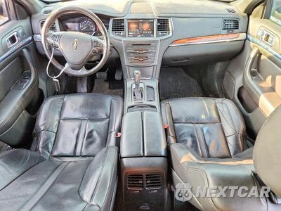 Zdjęcie 8 z 12 samochodu: 2015 LINCOLN MKS VIN:1LNHL9DK6FG604951 - miniatura