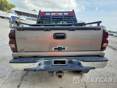 Zdjęcie 6 z 12 samochodu: 2007 CHEVROLET SILVERADO K1500 CLASSIC CREW CAB VIN:2GCEK13Z671169132 - miniatura
