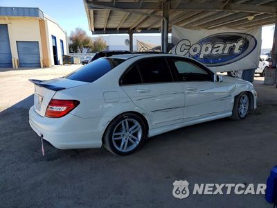 Trzecie zdjęcie samochodu z tyłu: 2012 MERCEDES-BENZ C 250 VIN:WDDGF4HB3CA671080 - miniatura