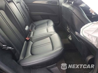 Zdjęcie 10 z 12 samochodu: 2019 LINCOLN MKZ VIN:3LN6L5KU0KR621591 - miniatura