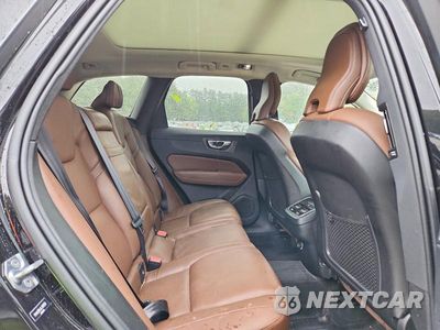 Zdjęcie 11 z 13 samochodu: 2020 VOLVO XC60 T6 INSCRIPTION VIN:YV4A22RL6L1517533 - miniatura