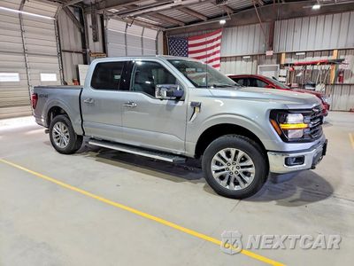 Czwarte zdjęcie samochodu z boku: 2024 FORD F-150 VIN:1FTFW3L8XRKE45357 - miniatura