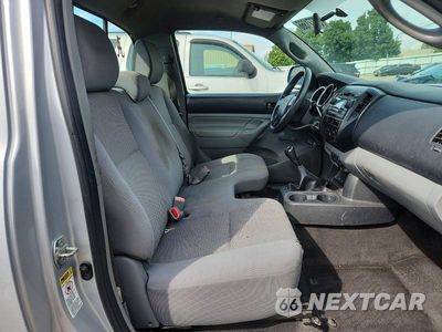 Zdjęcie 10 z 12 samochodu: 2012 TOYOTA TACOMA BASE VIN:5TFNX4CN4CX010431 - miniatura