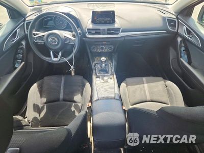 Zdjęcie 8 z 12 samochodu: 2018 MAZDA 3 SPORT VIN:3MZBN1U73JM187107 - miniatura