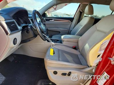 Piąte zdjęcie samochodu w środku: 2018 VOLKSWAGEN ATLAS SE VIN:1V2LR2CA5JC576393 - miniatura