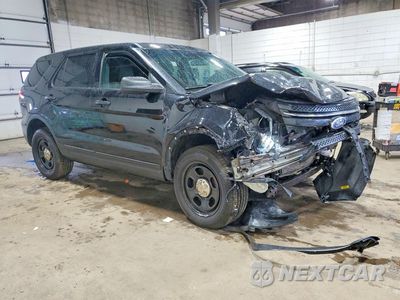 Czwarte zdjęcie samochodu z boku: 2013 FORD EXPLORER POLICE INTERCEPTOR VIN:1FM5K8AR5DGC15927 - miniatura