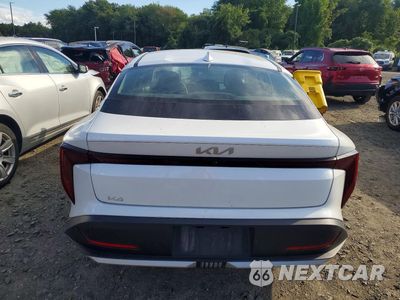 Zdjęcie 6 z 13 samochodu: 2025 KIA K4 LXS VIN:3KPFT4DE4SE098765 - miniatura