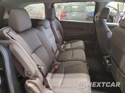 Zdjęcie 11 z 13 samochodu: 2018 HONDA ODYSSEY EX VIN:5FNRL6H56JB045108 - miniatura