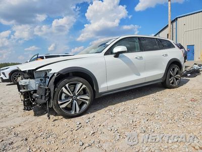 2024 VOLVO V60 CROSS COUNTRY PLUS YV4L12WY0R2139966 - główne zdjęcie licytacji z USA - miniatura