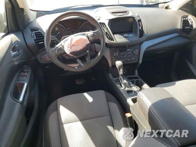 Zdjęcie 8 z 13 samochodu: 2017 FORD ESCAPE SE VIN:1FMCU9G97HUB94049 - miniatura