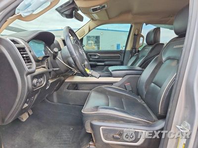 Zdjęcie 7 z 13 samochodu: 2019 RAM 1500 LARAMIE VIN:1C6SRFJT4KN904795 - miniatura