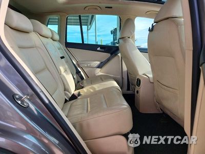 Zdjęcie 11 z 14 samochodu: 2009 VOLKSWAGEN TIGUAN SE VIN:WVGBV95N09W002100 - miniatura
