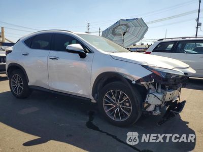 Czwarte zdjęcie samochodu z boku: 2025 LEXUS NX 350H PREMIUM VIN:JTJGKCEZXS2051687 - miniatura