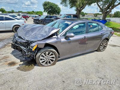 2022 TOYOTA CAMRY LE 4T1C11AK0NU646652 - główne zdjęcie licytacji z USA - miniatura