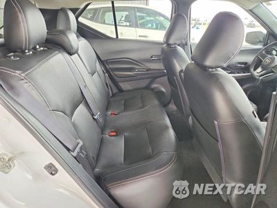Zdjęcie 11 z 14 samochodu: 2019 NISSAN KICKS SV VIN:3N1CP5CU7KL499053 - miniatura