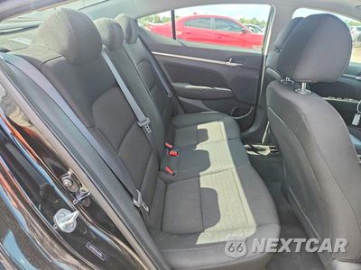 Zdjęcie 10 z 12 samochodu: 2020 HYUNDAI ELANTRA VALUE EDITION VIN:5NPD84LF0LH623031 - miniatura