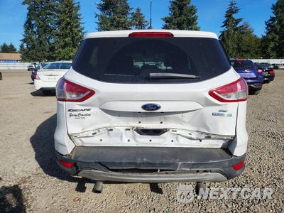 Zdjęcie 6 z 13 samochodu: 2015 FORD ESCAPE SE VIN:1FMCU0G98FUA63723 - miniatura