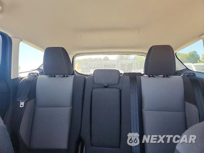 Zdjęcie 10 z 13 samochodu: 2018 FORD ESCAPE SE VIN:1FMCU9GD6JUD19617 - miniatura