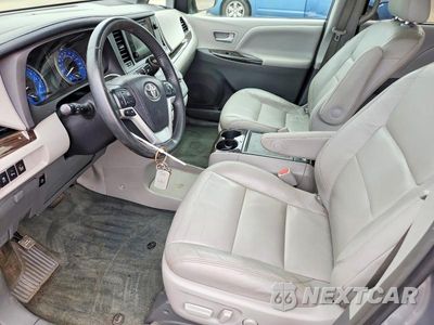 Zdjęcie 7 z 13 samochodu: 2016 TOYOTA SIENNA XLE 7-PASSENGER VIN:5TDDK3DC9GS141304 - miniatura