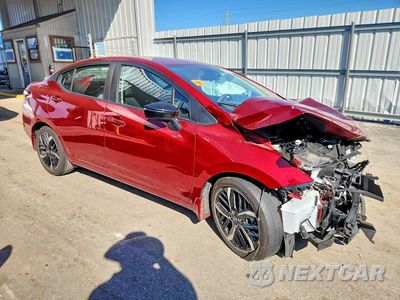 Czwarte zdjęcie samochodu z boku: 2025 NISSAN VERSA SR VIN:3N1CN8FV8SL812526 - miniatura