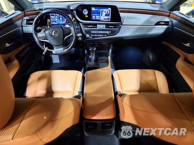 Zdjęcie 8 z 13 samochodu: 2022 LEXUS ES 250 BASE VIN:58AD11D14NU008551 - miniatura
