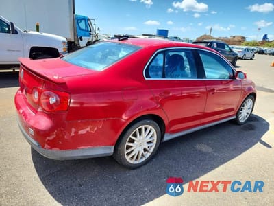 Trzecie zdjęcie samochodu z tyłu: 2006 VOLKSWAGEN JETTA GLI OPTION PACKAGE 2 VIN:3VWXJ71K16M638653 - miniatura