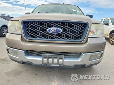 Piąte zdjęcie samochodu w środku: 2004 FORD F150 SUPERCREW VIN:1FTPW12564KB31763 - miniatura