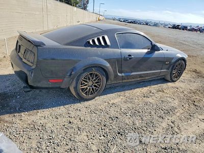 Trzecie zdjęcie samochodu z tyłu: 2009 FORD MUSTANG VIN:1ZVHT80N395132073 - miniatura